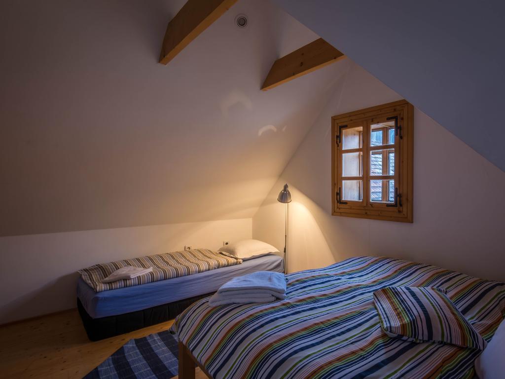 Drevenica Traditional Cottage Old Centre Зуберец Номер фото