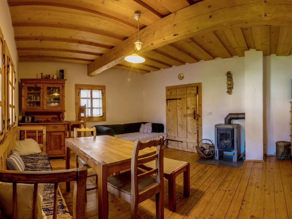 Drevenica Traditional Cottage Old Centre Зуберец Номер фото