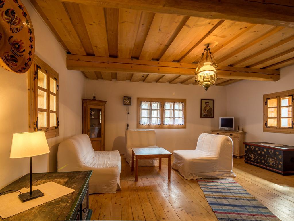 Drevenica Traditional Cottage Old Centre Зуберец Номер фото