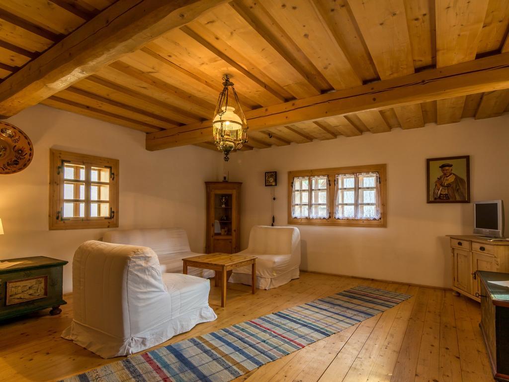 Drevenica Traditional Cottage Old Centre Зуберец Номер фото